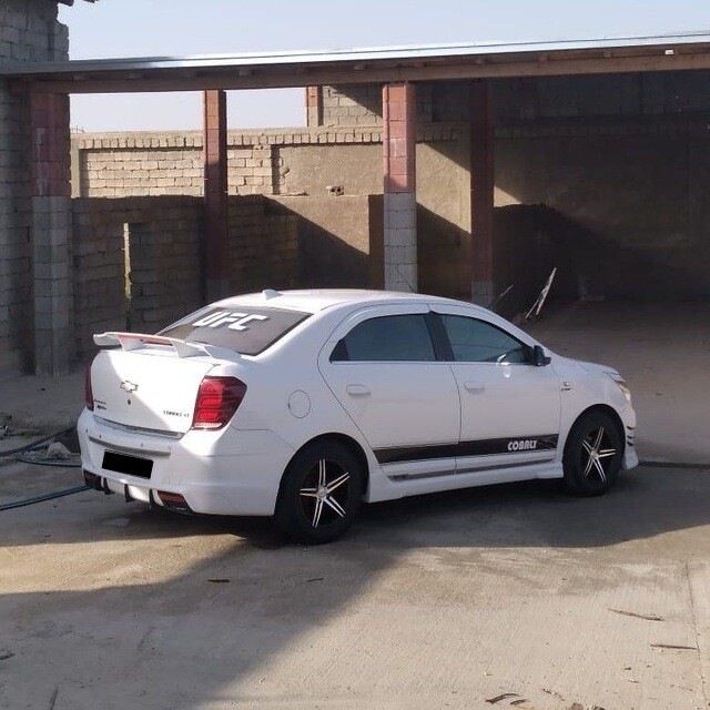 Chevrolet cobalt Spoiler