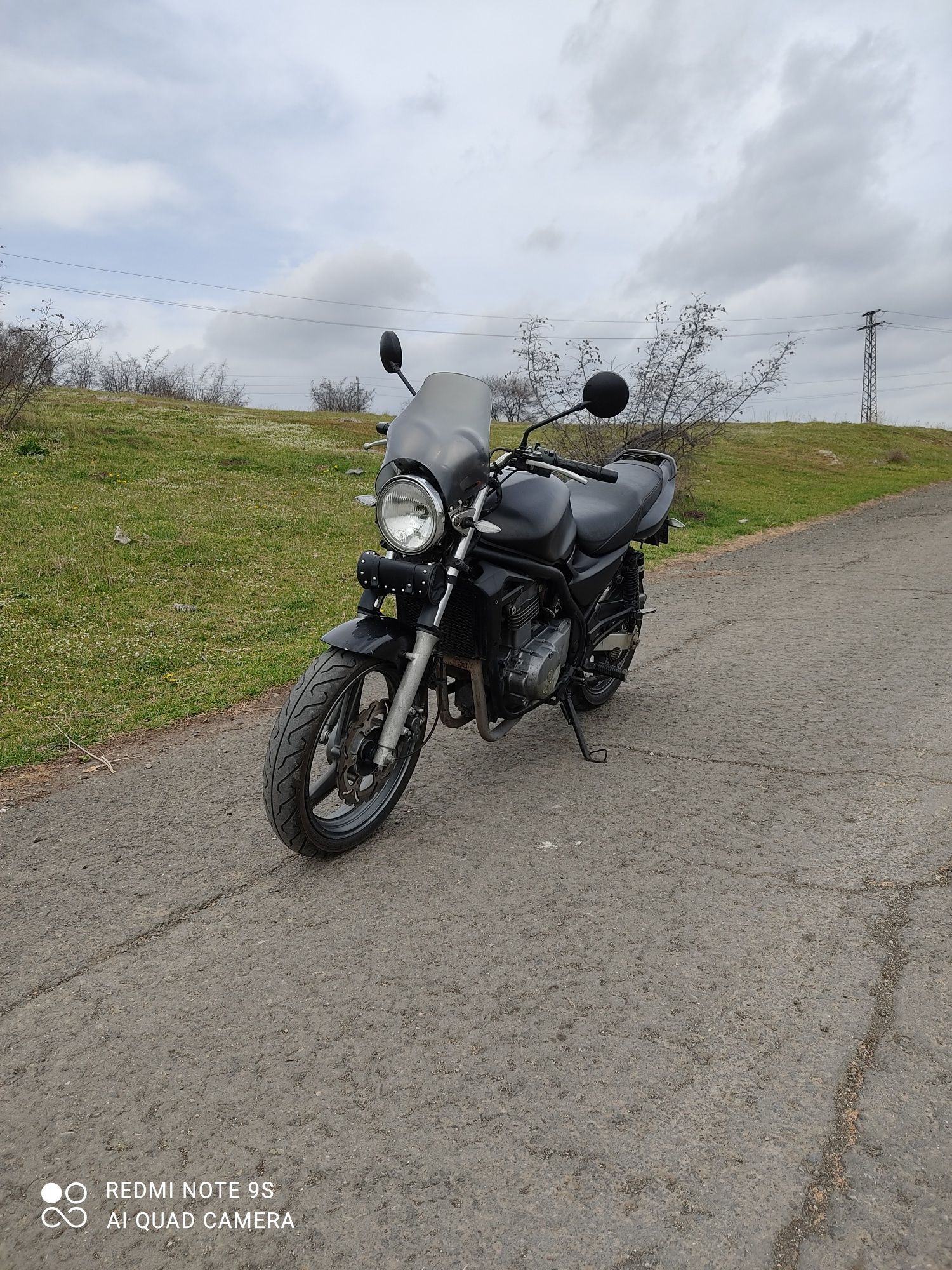 Kawasaki er 5 500