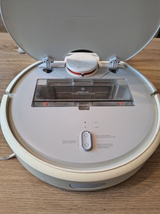 Робот за почистване модел Mi Robot vacuum