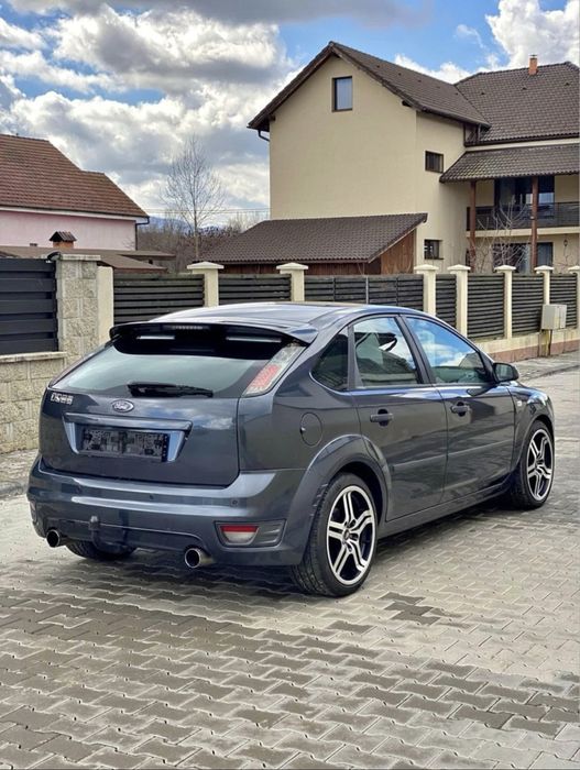 •Ford Focus Mk2 ST