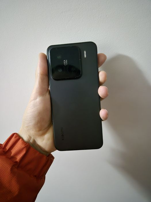 Xiaomi 15 Black 512GB 12GB RAM с 24 месеца гаранция