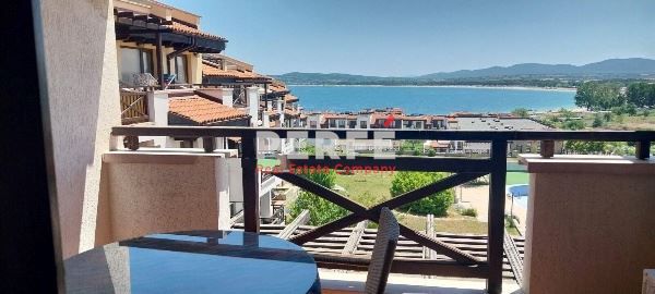 Многостаен в Бургас, област-с.Черноморец площ 145 цена 170000