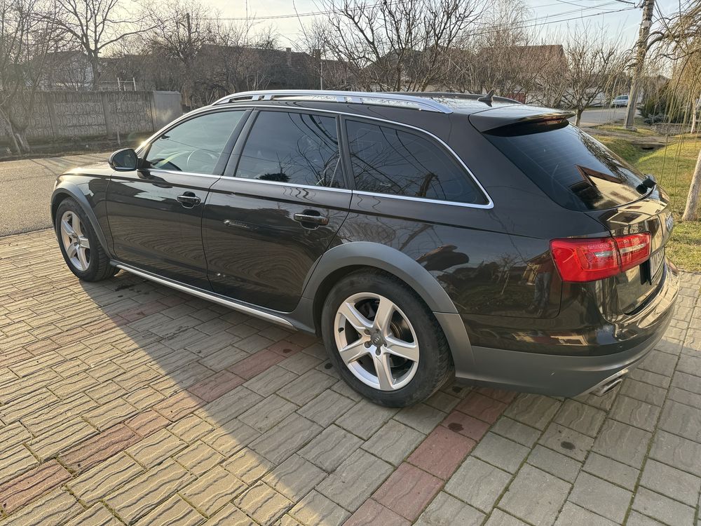 Audi A6 Allroad 3.0 2014