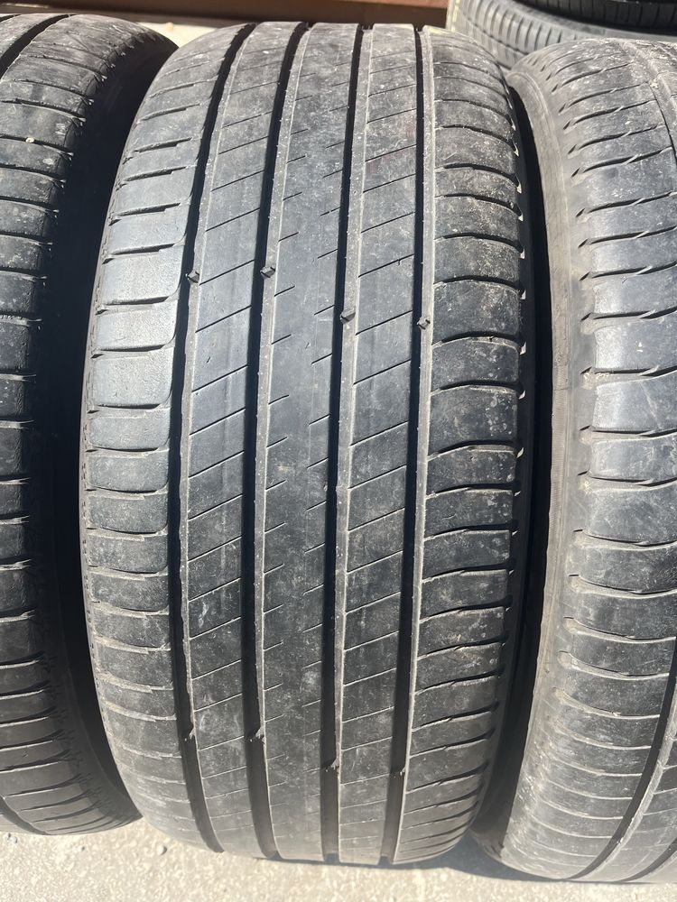 4 бр. летни гуми 255/40/20 Michelin AO 5-5,5 mm DOT 5018