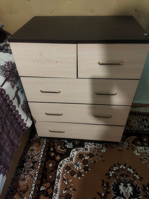 Продам камод       ..