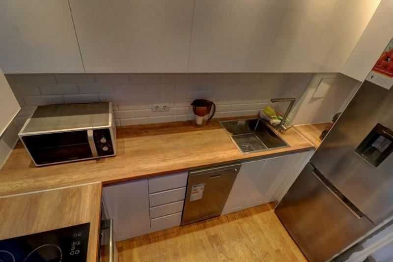 Продава се Тристаен апартамент в София, Дружба 2 - 95 кв.м за 2295 €/кв.м - Снимка #14