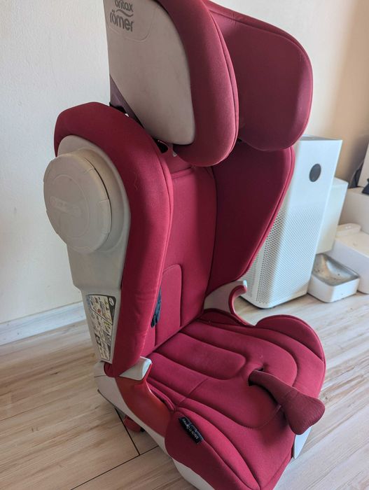 Детско Столче за кола Britax Romer KIDFIX II XP SCIT 15-36 кг