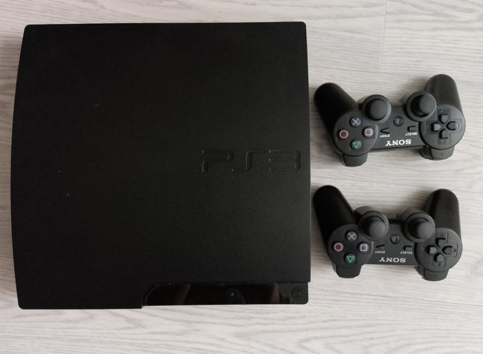 Продам игровую приставку PS3
