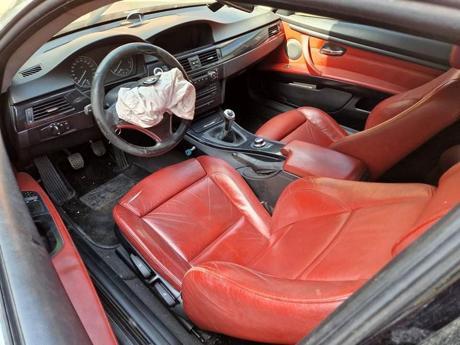 BMW E92 320D 177кс N47 рекаро  нави ксенон ръчкаНА ЧАСТИ!