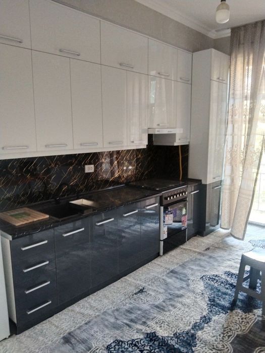 Yunsobod kvartira sheriklika 1 ta bolaga