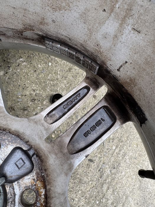 set jante + cauciucuri vara seat original ( seat , audi , vw )