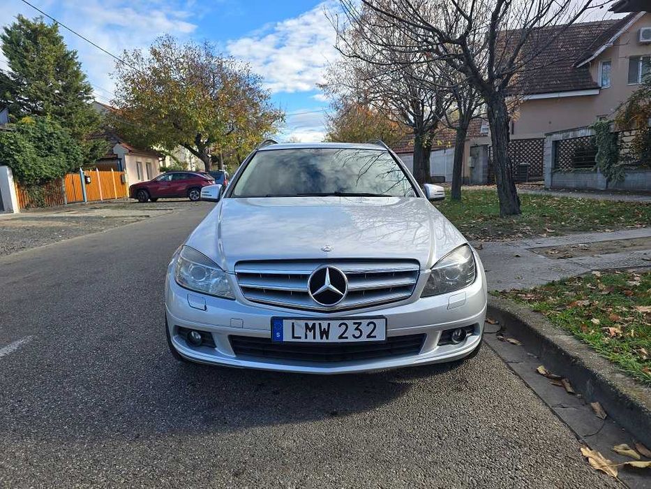 Mercedes C180 Kompresor, Klimatronic, Incalzire scaune, Full options
