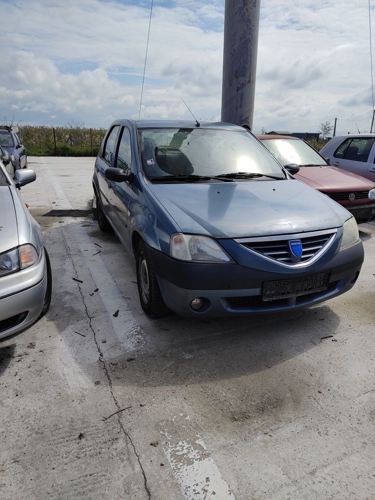 Dezmembrez Dacia Logan 1.5 motorina