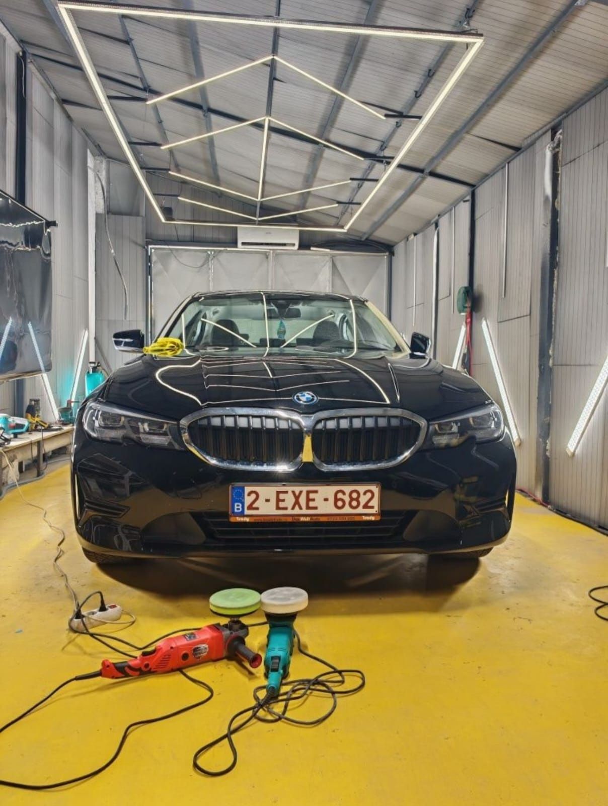 Polish auto Detailing interior/exterior
