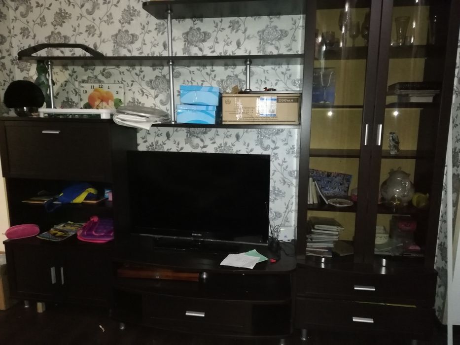 Продам стенку-горку.