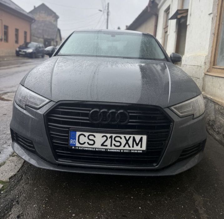 Audi   A3 v8  2017