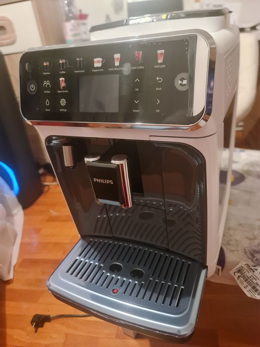 Espressor automat Philips EP5545/70