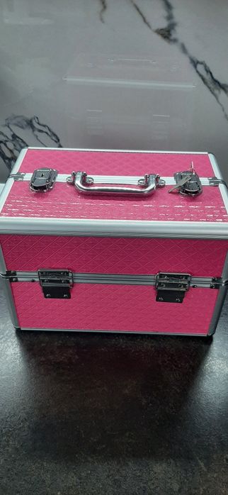 Geanta bijuteri metalica