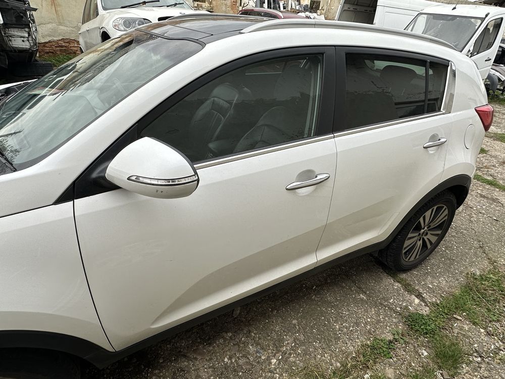 Usi stanga / Portiere stanga Kia Sportage 2010-2016