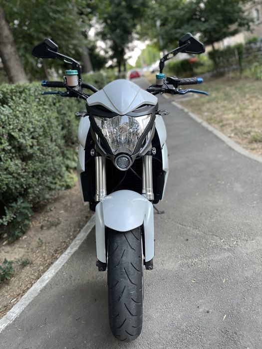 Vand Honda CB1000R