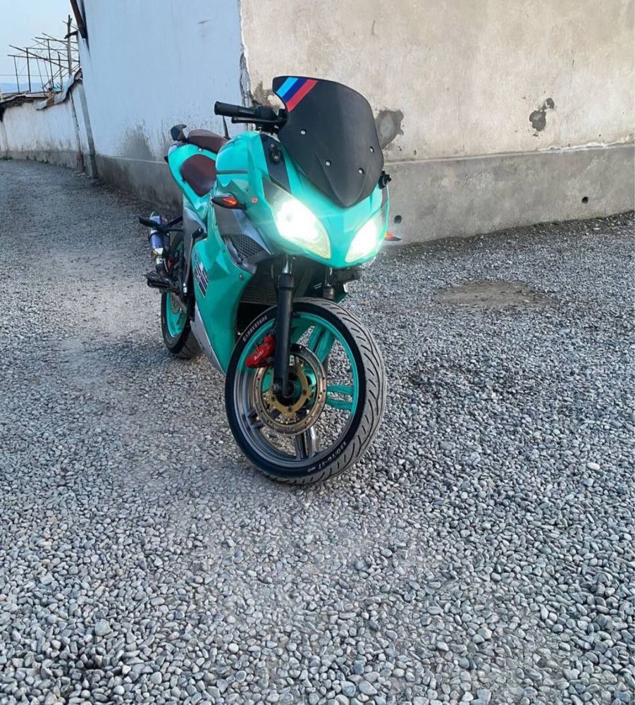 мотоцикл 350 куб