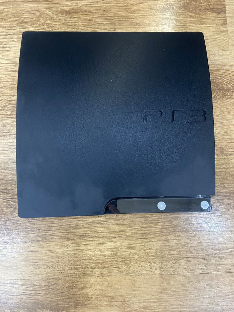 Playstation 3 с джойстици и игри
