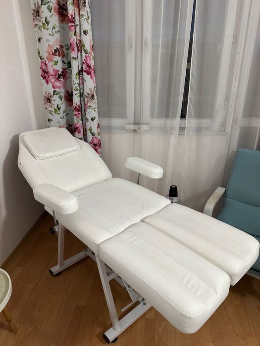 Професионален стол за педикюр, татоси и козметика