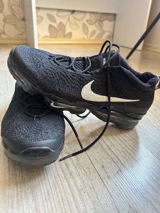 Nike VaporMax номер 42 много запазени