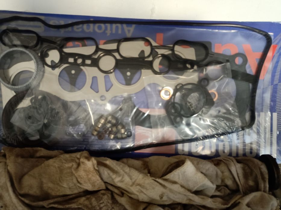 Галовка Камри 40 2, 4 вмести с муфтой и ремкомплект прокладок