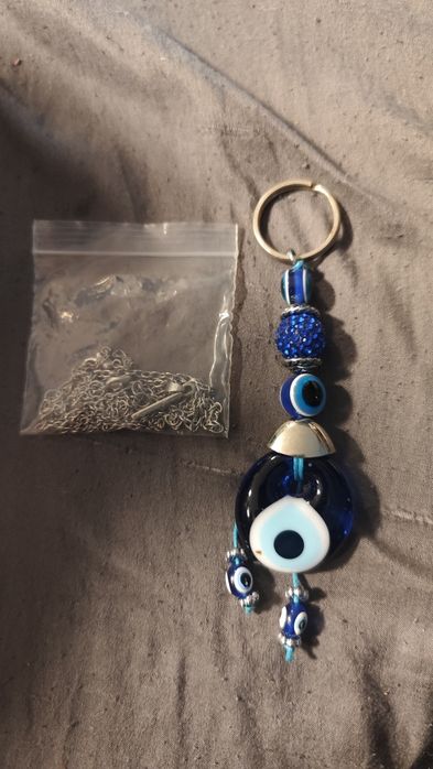 Подаряват се разни неща