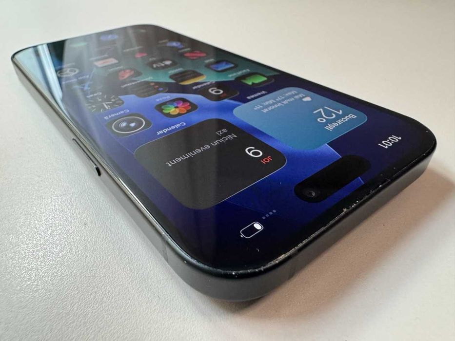  Apple / iPhone 15 128 Gb / Black