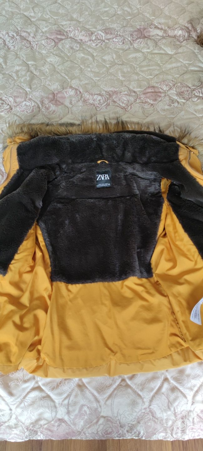 Намалено!Дамско зимно яке Zara