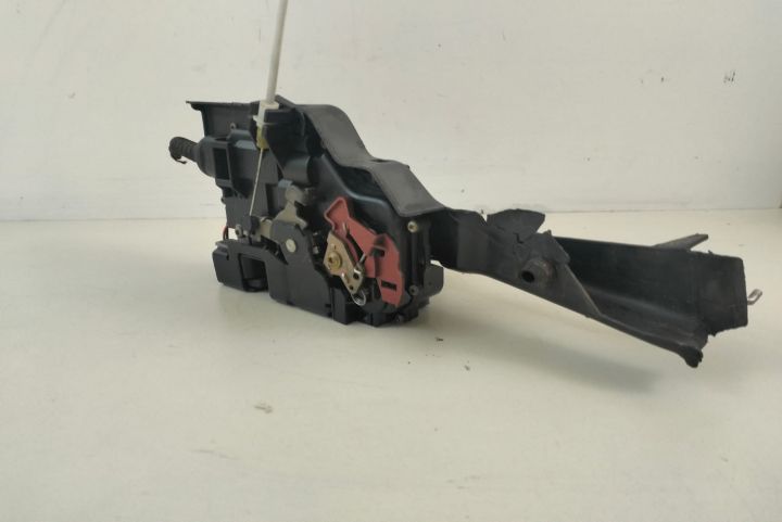 Broasca usa dreapta fata  8e0837350 Audi A4 B6