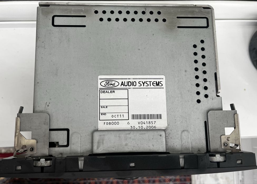 Радио за Ford Transit 1500 RDS