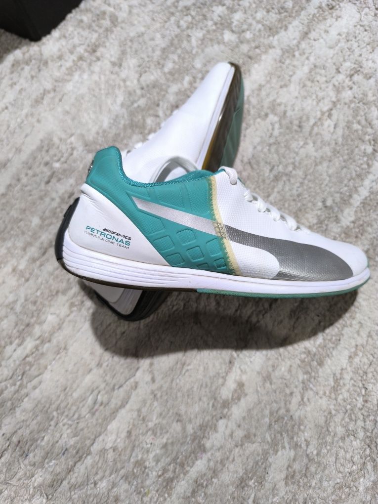 Спортни обувки Puma AMG Petronas