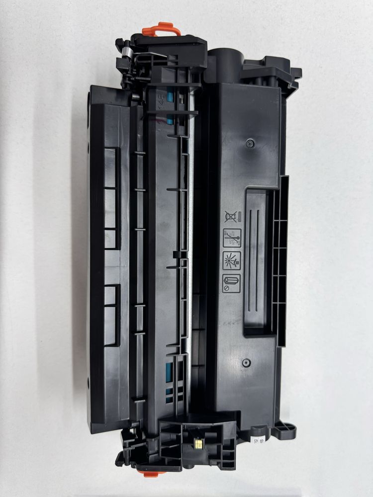 Продается картридж CRG-070