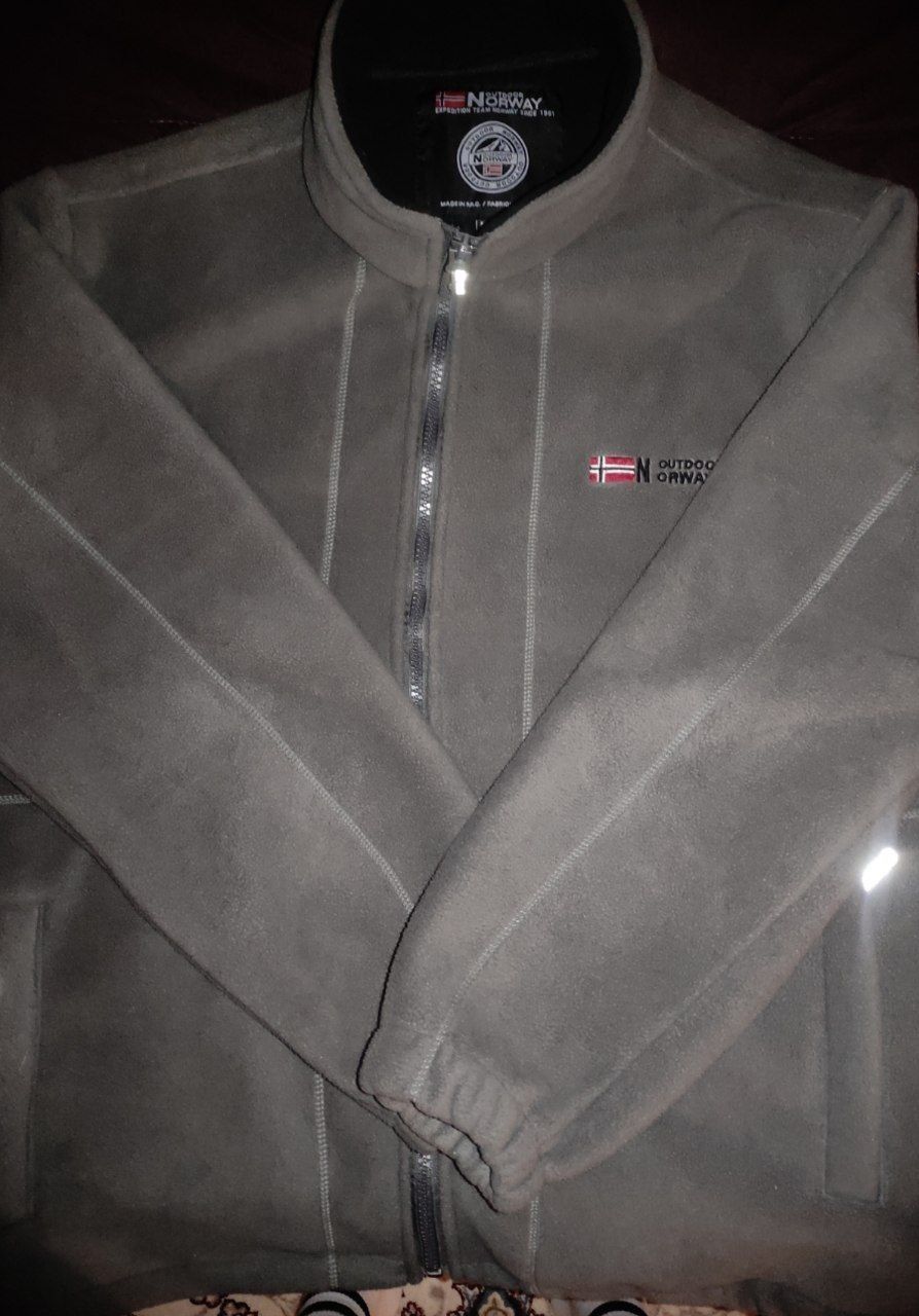 продаю толстовку "Norway outdoor"
