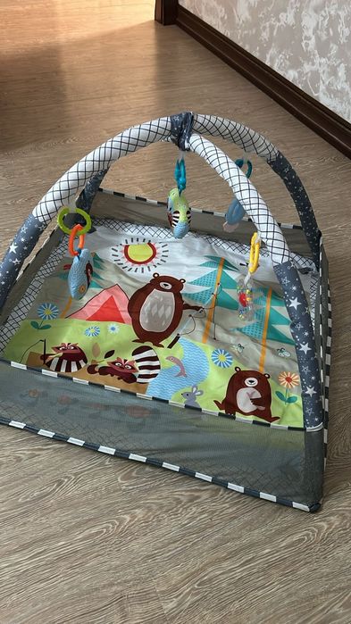 Развивающий коврик, цена 2500