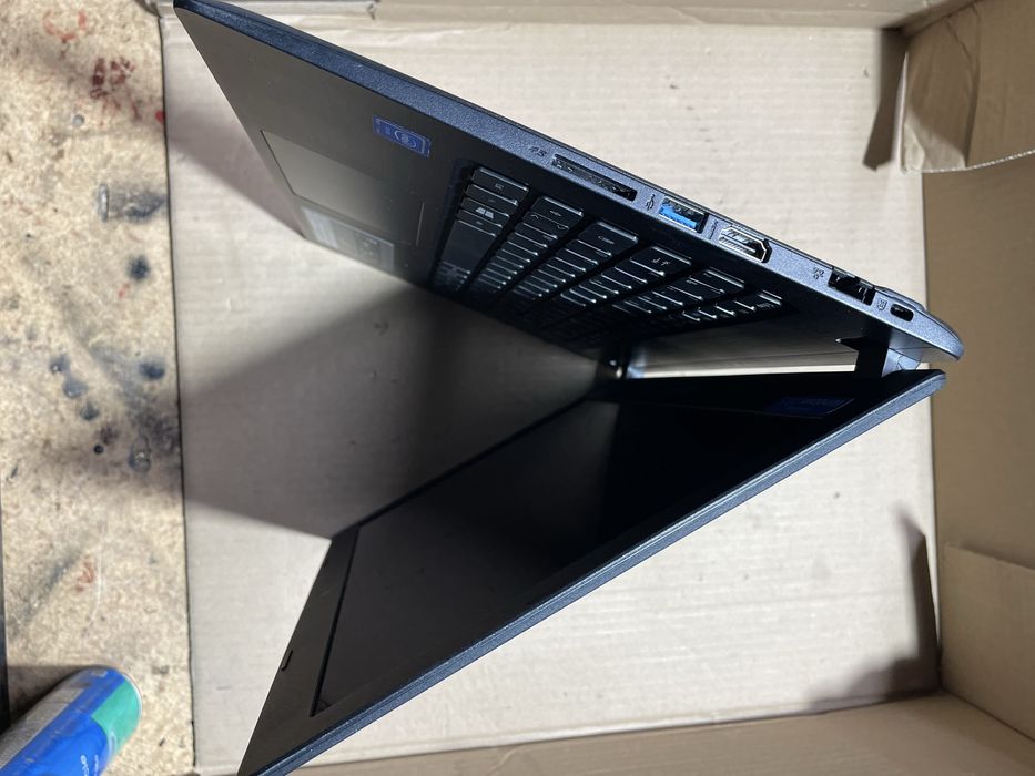 Laptop Acer Aspire Slim A114