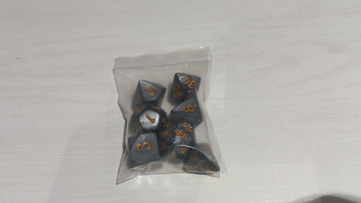 Игральные кости Dungeons & Dragons