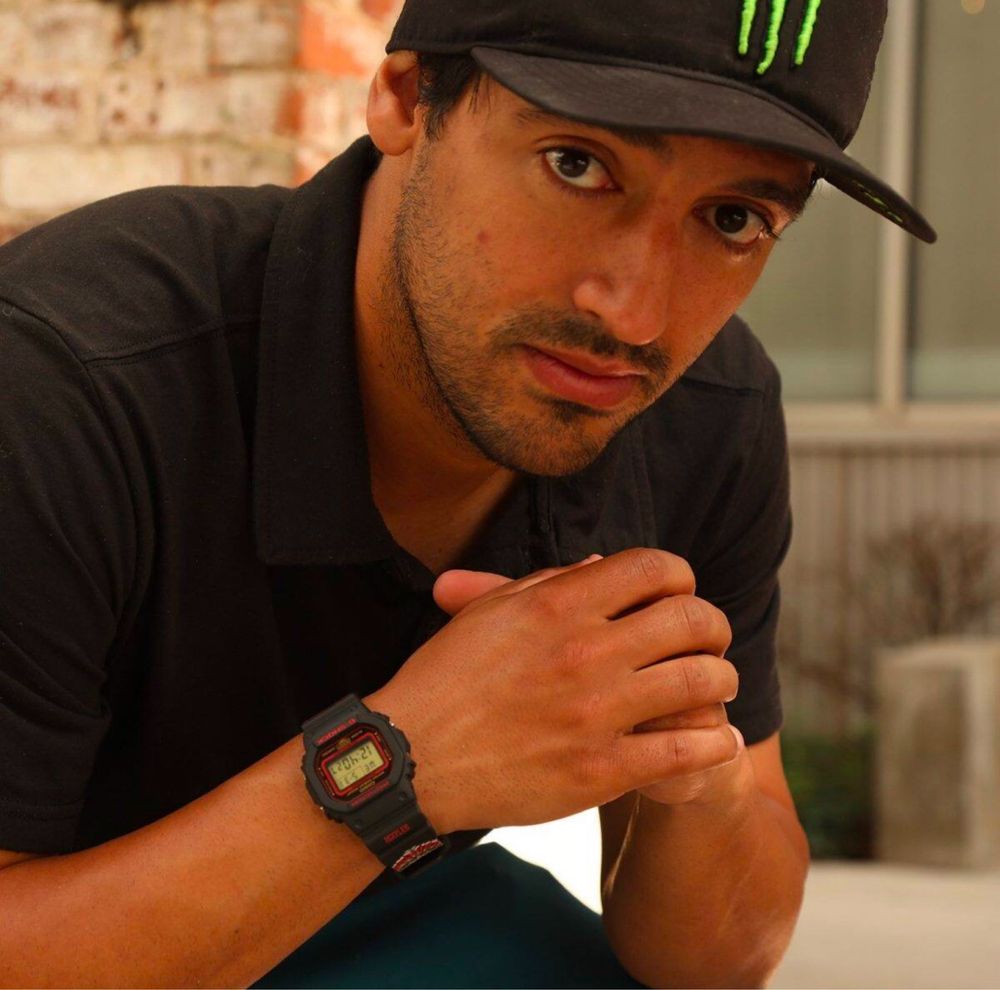 Часовник Casio G-Shock DW-5600KH-1ER limited edition.