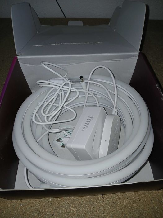 Banda LED Govee H61A2, RGBIC, Wi-Fi, 5m, IP67, fara adeziv