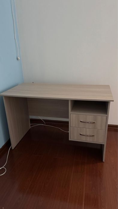 Продам парту/ рабочий стол