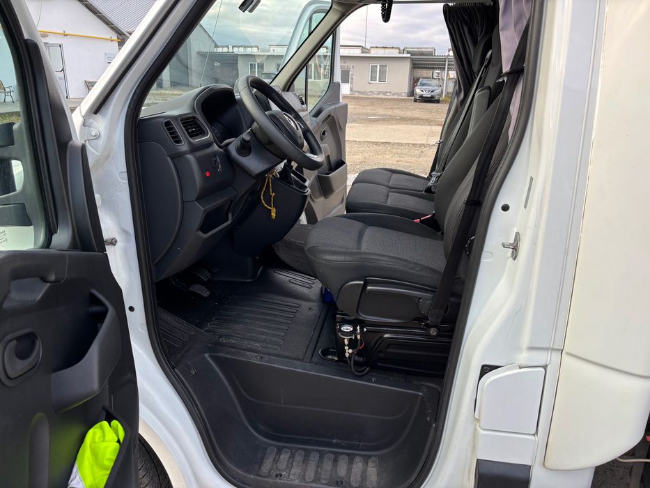 Renault MASTER Prelata 10 PAL. Webasto A/C