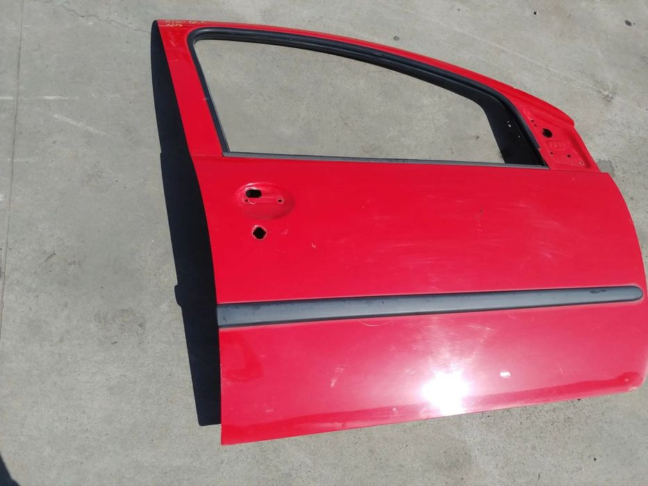 usa portiera dreapta fata  peugeot 107