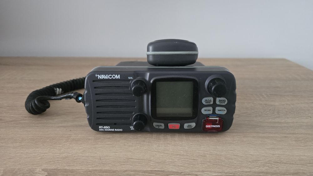 Statie emisie recepție Navicom RT-650