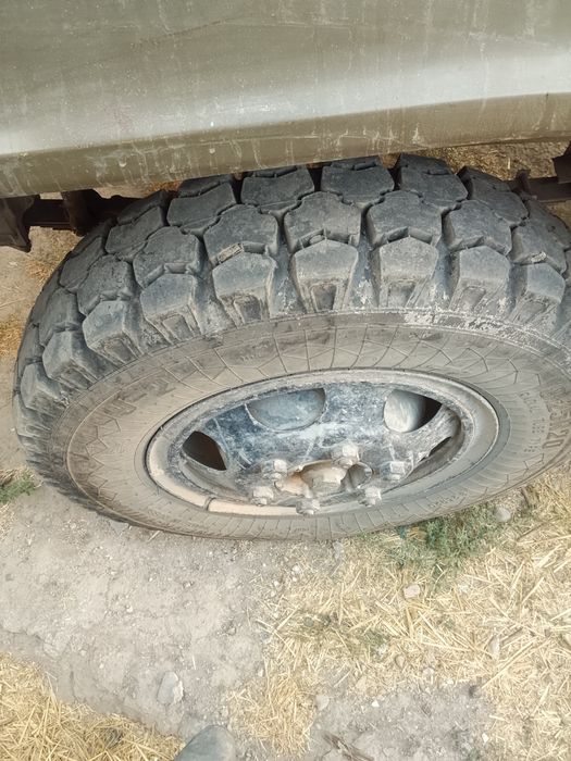 Gaz 53 samosval Sotiladi