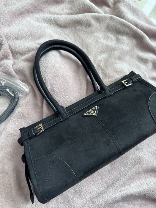 Geanta Prada piele intoarsa