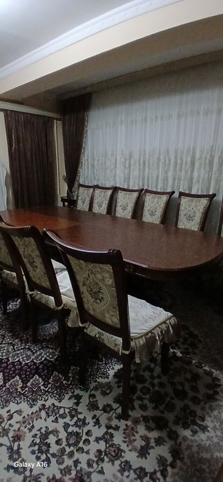 Стол стул сотилади