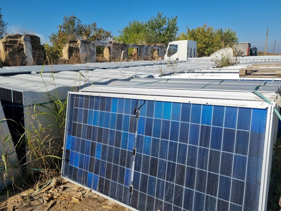 Panouri fotovoltaice jinko solar bifaciale 575w